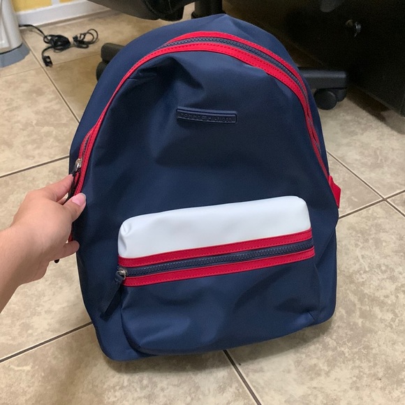 NWT Tommy Hilfiger Nylon Red White & Blue Backpack - Picture 7 of 8